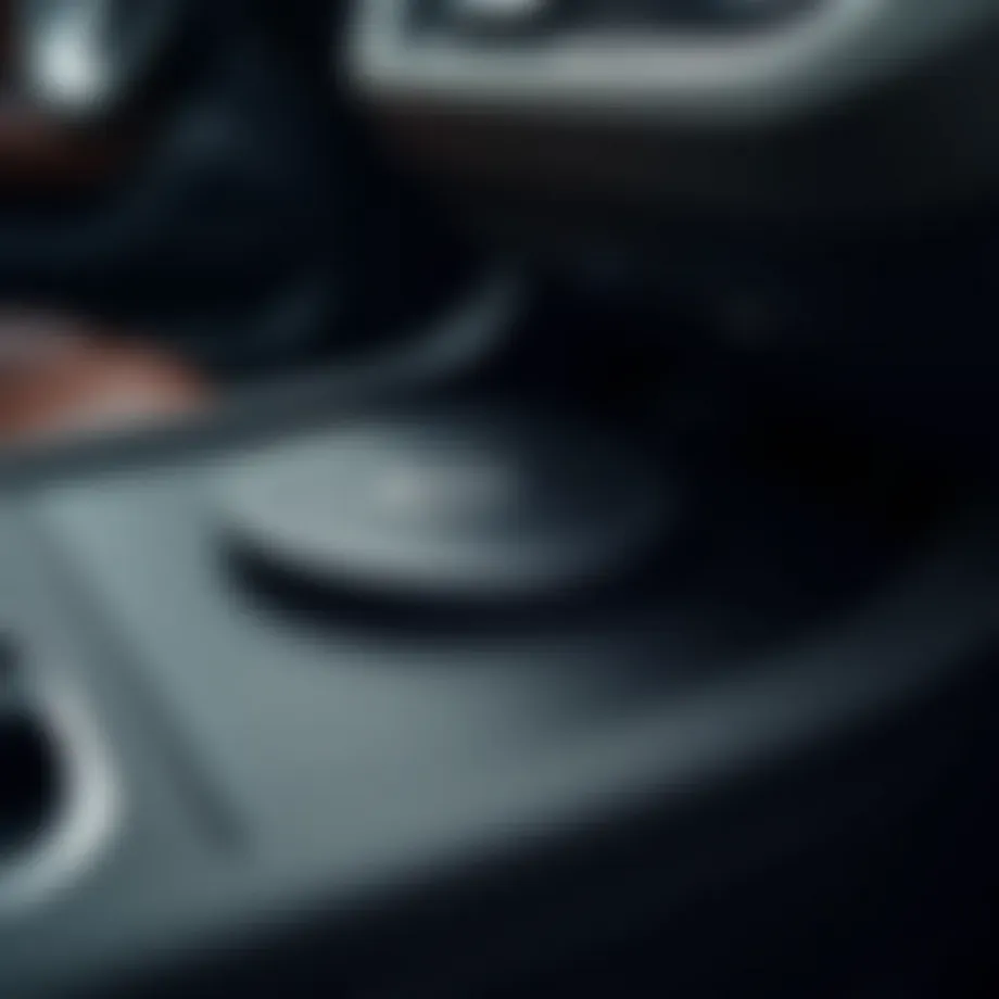 Close-up of the Volkswagen Atlas wireless charging pad